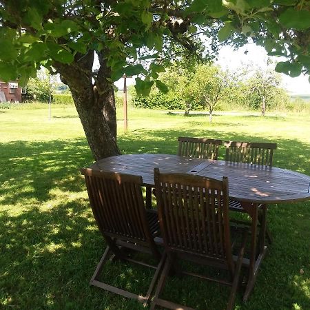 Aux Trois Petites Notes Bed & Breakfast La Sabotterie ภายนอก รูปภาพ